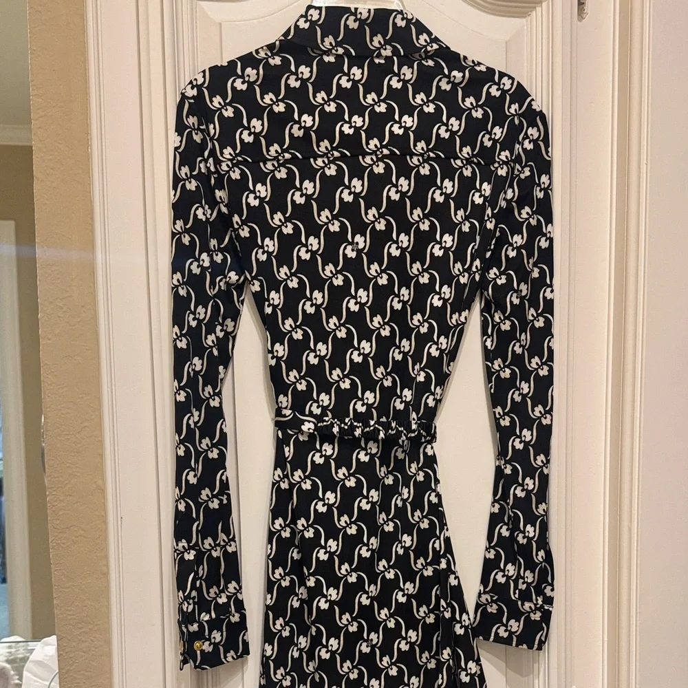 Tory Burch Black and White Long Sleeve Dress - Picture 6 of 6